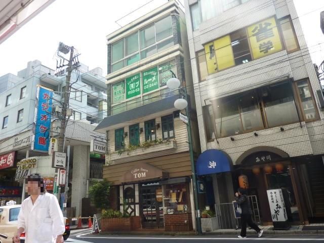 岩崎ビル