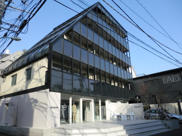 吉田ビル（神宮前）