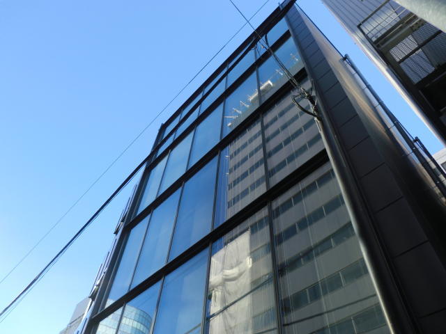 青山江崎ビル
