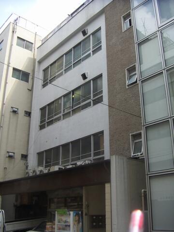 関山ビル