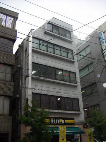 萩原ビル（四谷三栄町）